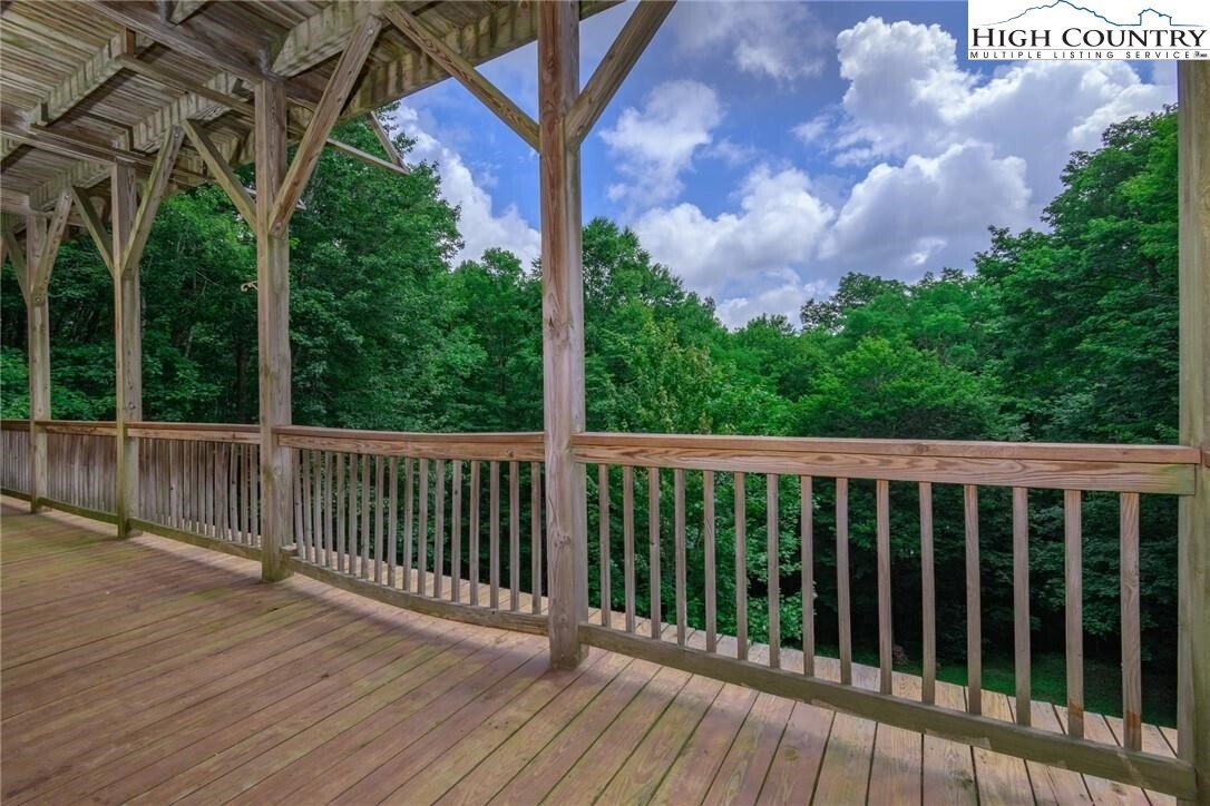 House in Newland, North Carolina, United States 5 - 17174022