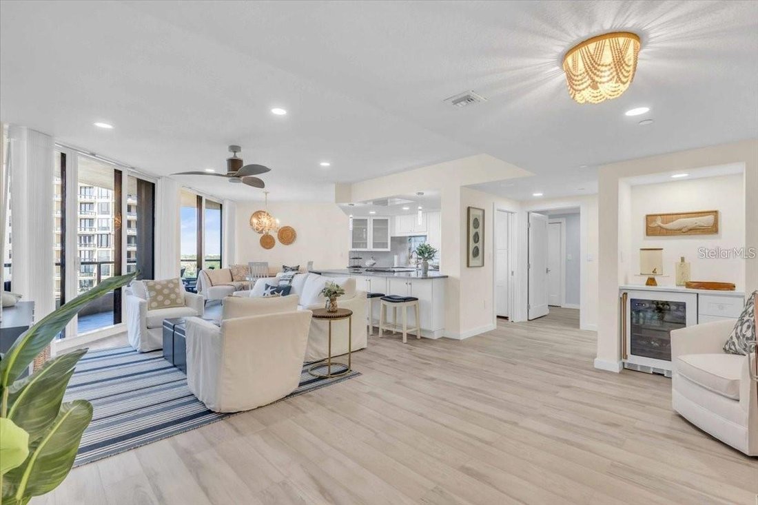 Condo in Longboat Key, Florida, United States 3 - 17179083