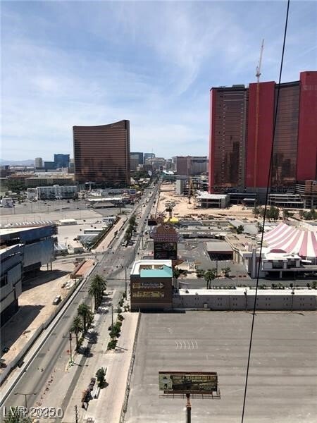 House in Las Vegas, Nevada, United States 1 - 17168084