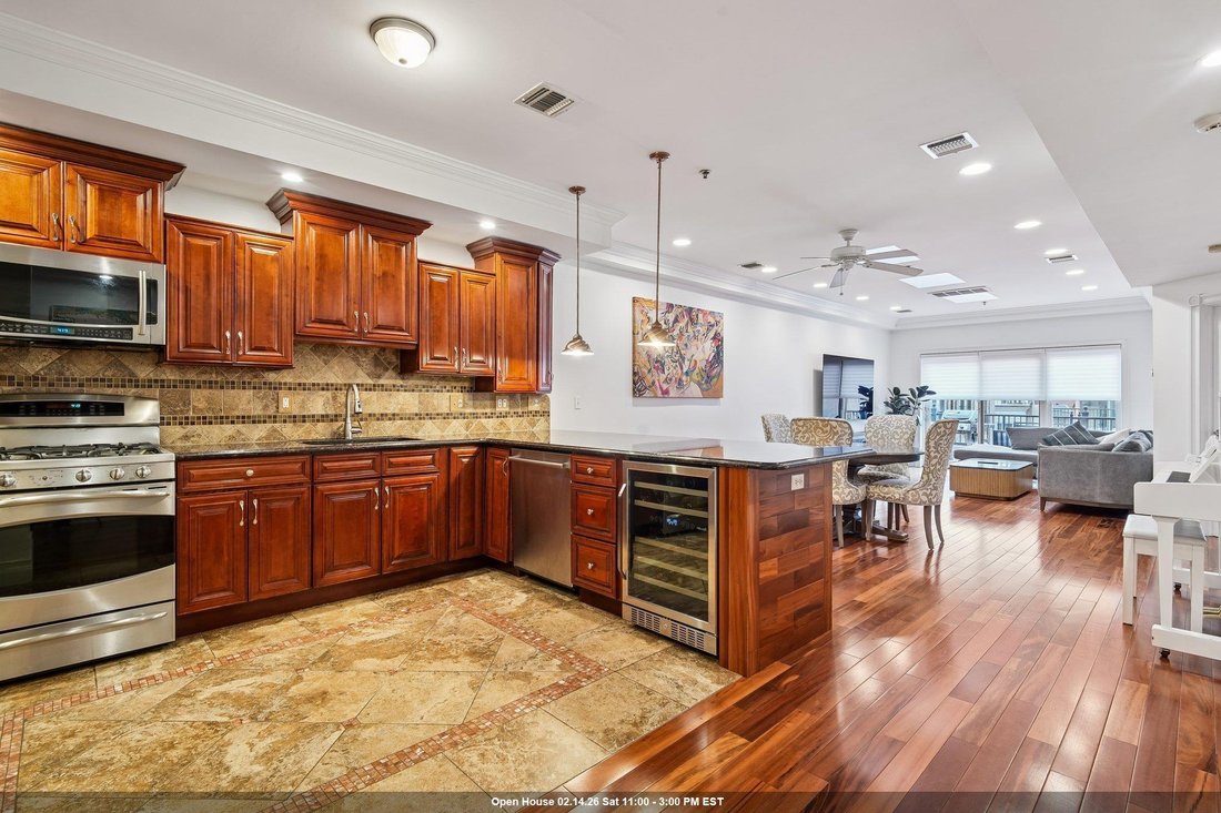 Condo in Hoboken, New Jersey, United States 1 - 17155456
