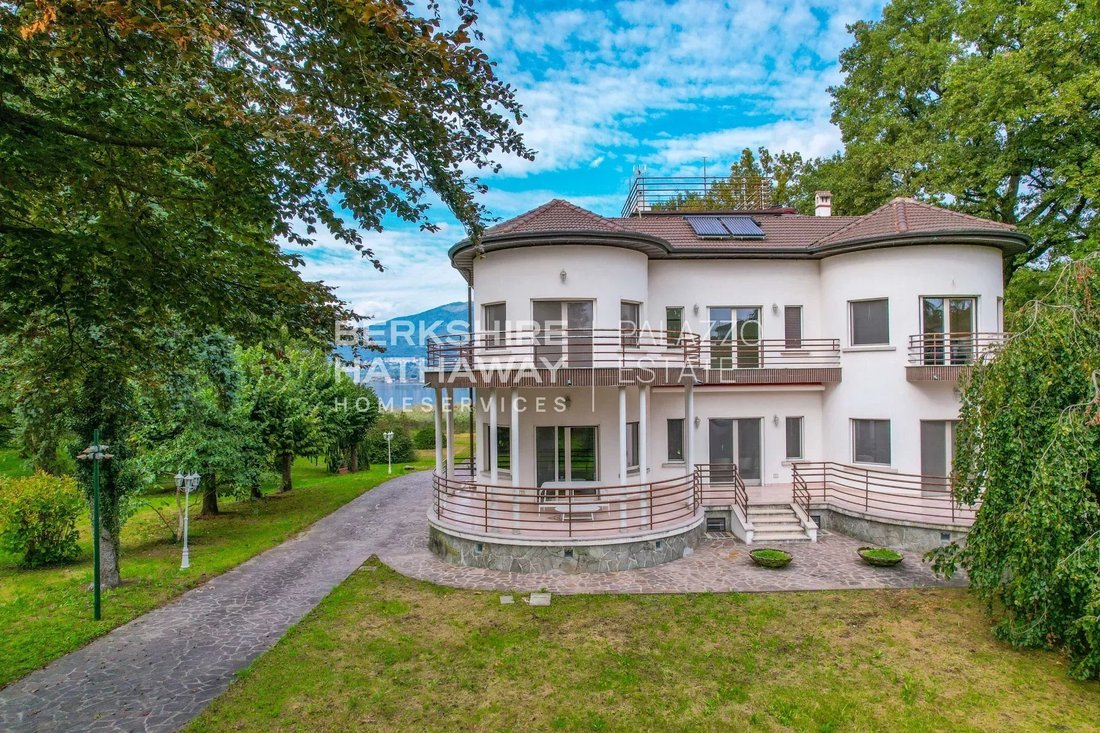 Villa in Cazzago Brabbia, Lombardy, Italy 5 - 17187468