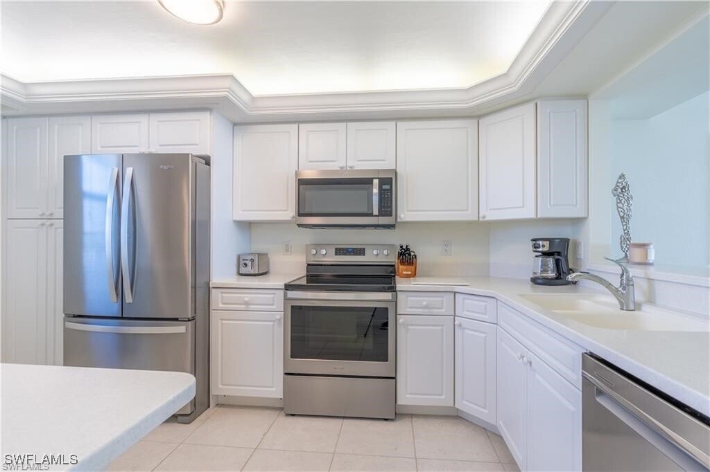 Condo in Marco Island, Florida, United States 4 - 17172237