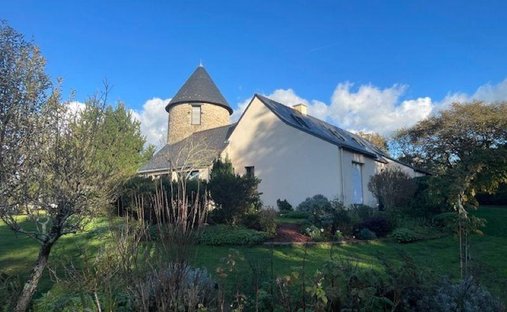 House in Besne, Pays de la Loire, France 1