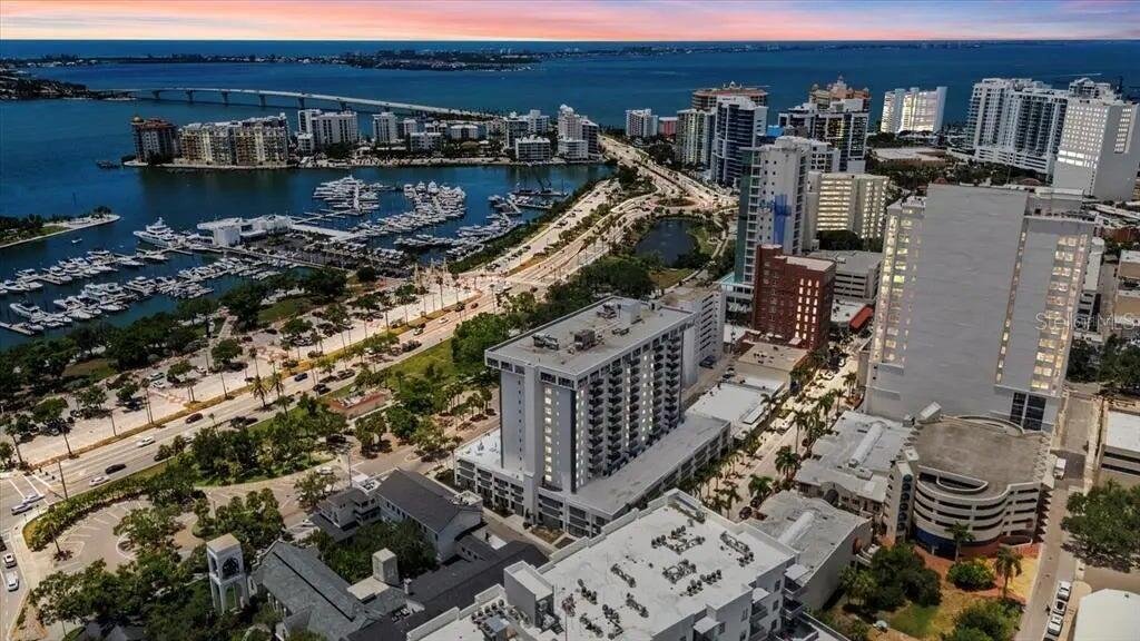 Condo in Sarasota, Florida, United States 1 - 17179637