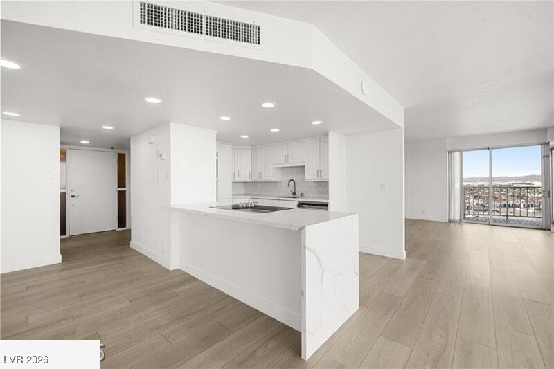 House in Las Vegas, Nevada, United States 4 - 17167424