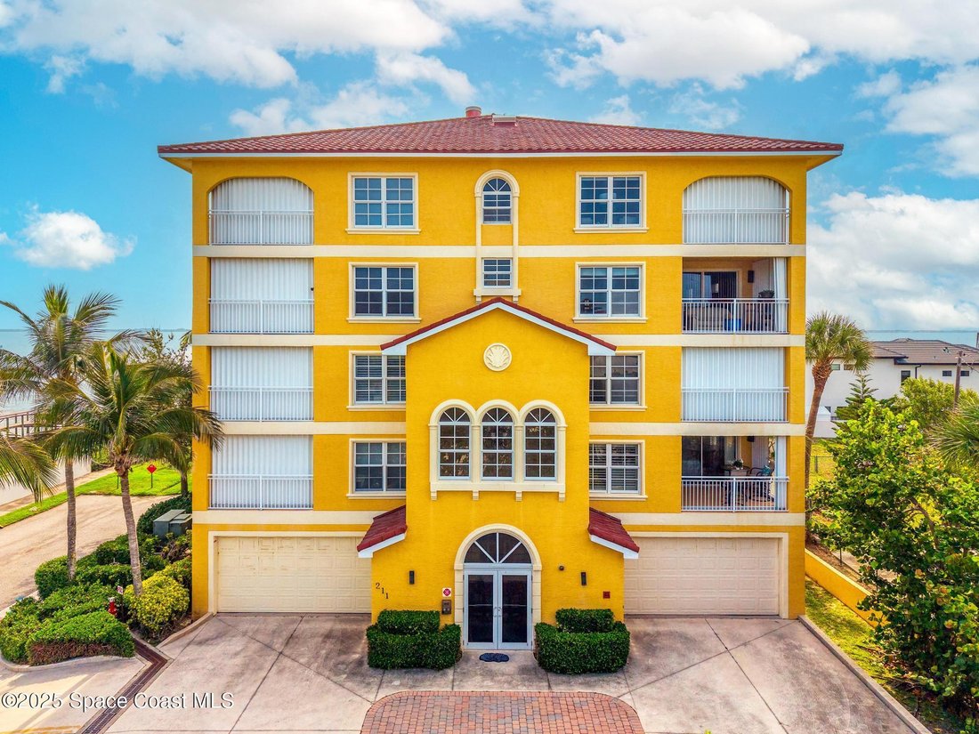 Condo in Cocoa Beach, Florida, United States 1 - 17162329
