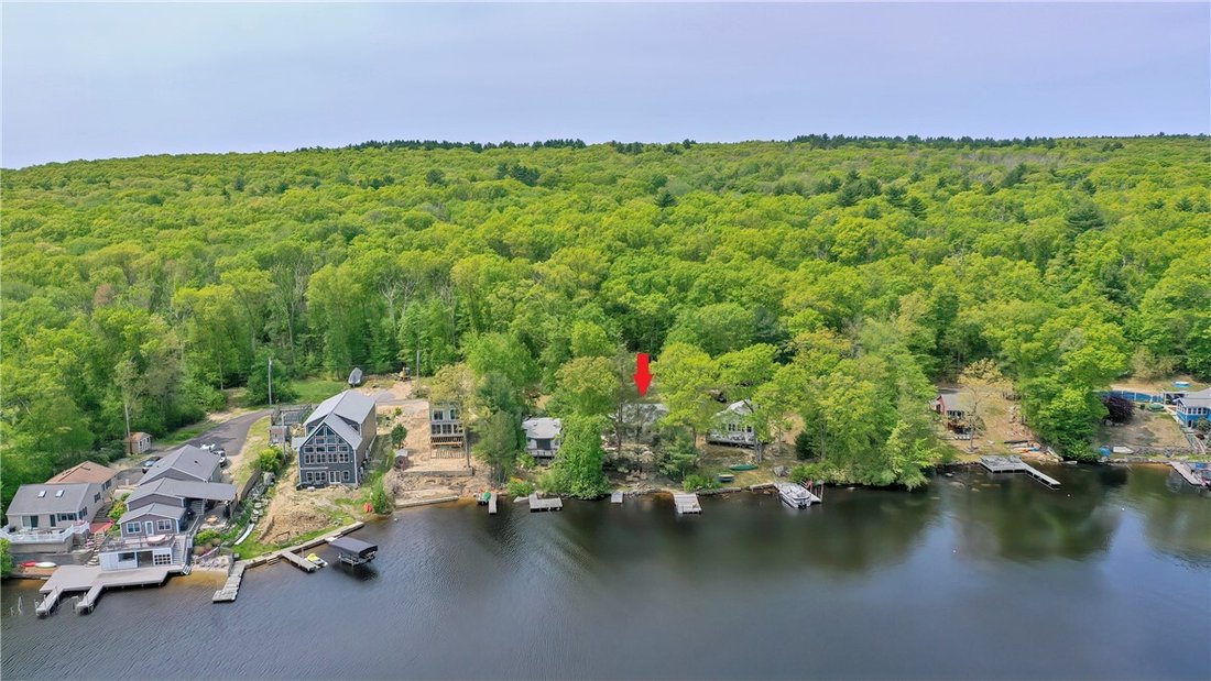 Burrillville, Rhode Island, United States 2 - 17165104