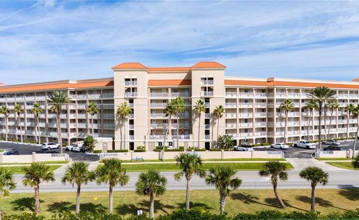 Condo in New Smyrna Beach, Florida, United States 1