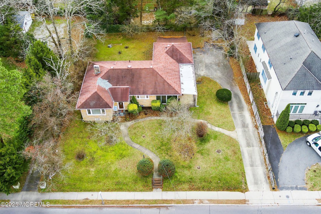 House in Lakewood Township, New Jersey, United States 1 - 17164578