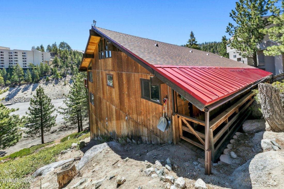 Townhouse in Stateline, Nevada, United States 1 - 17162076