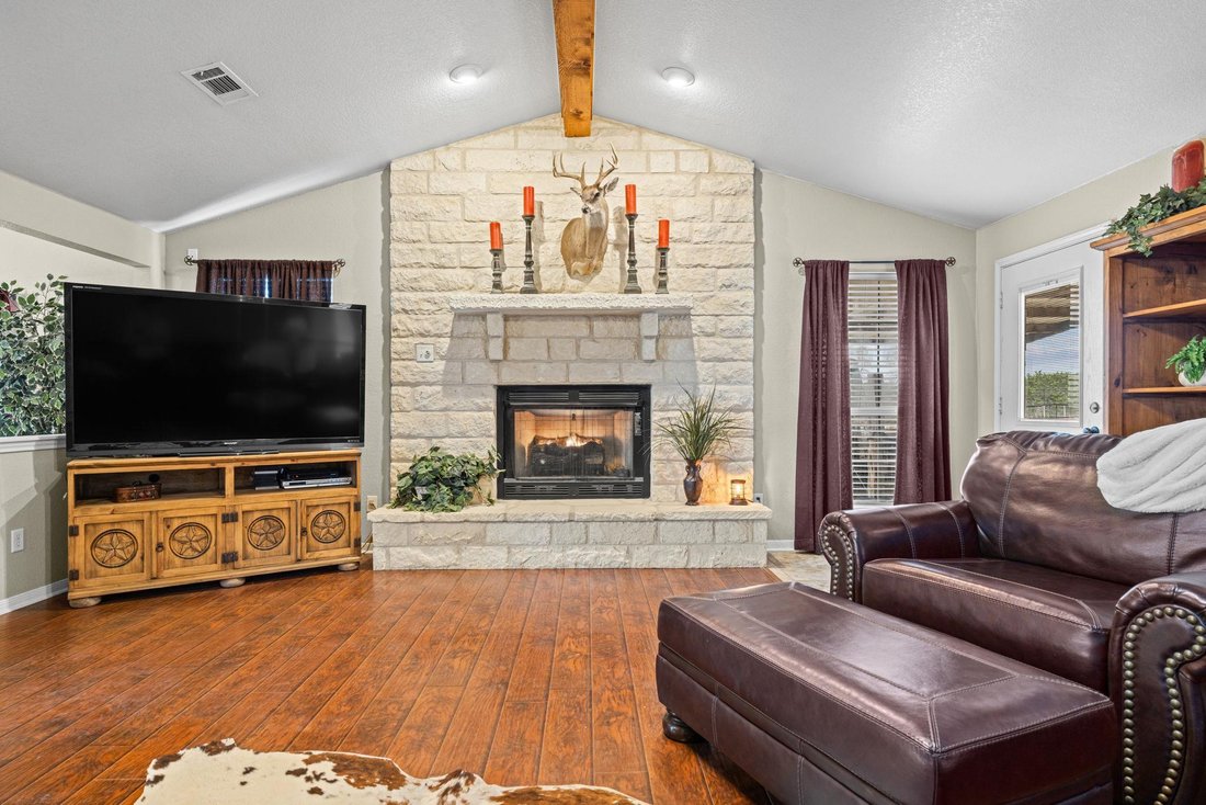 House in Kempner, Texas, United States 2 - 17188292