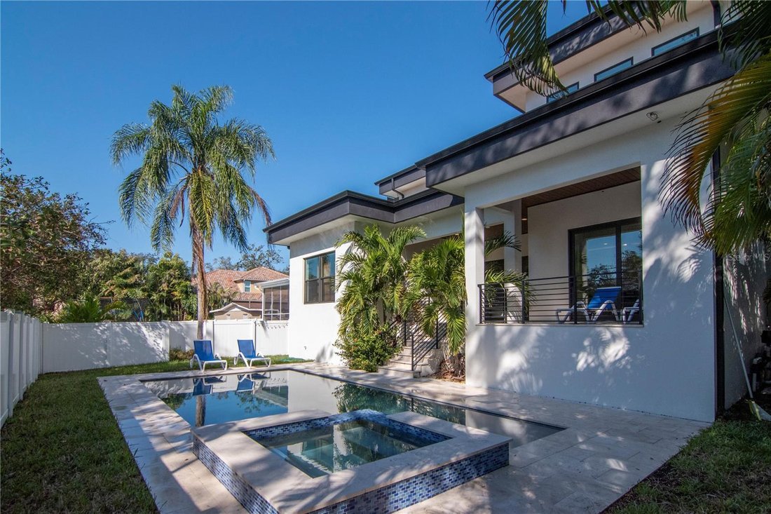 House in Tampa, Florida, United States 2 - 17186147