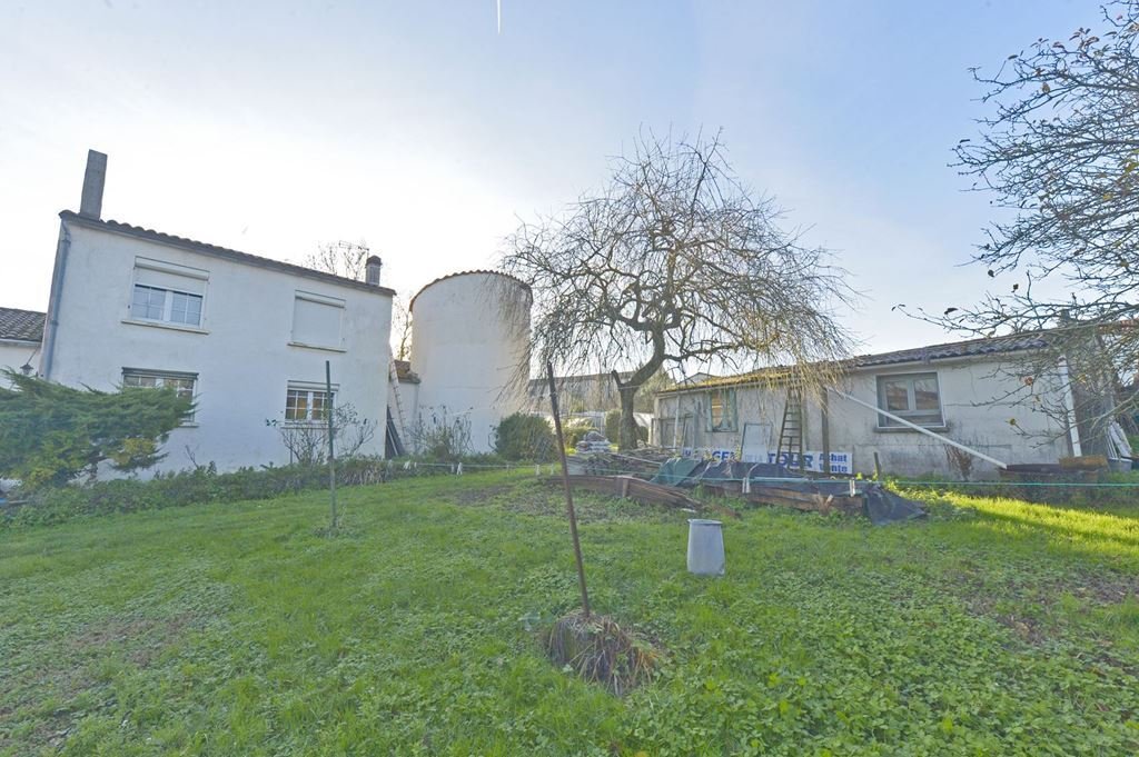 House in Medis, Nouvelle-Aquitaine, France 2 - 17155288