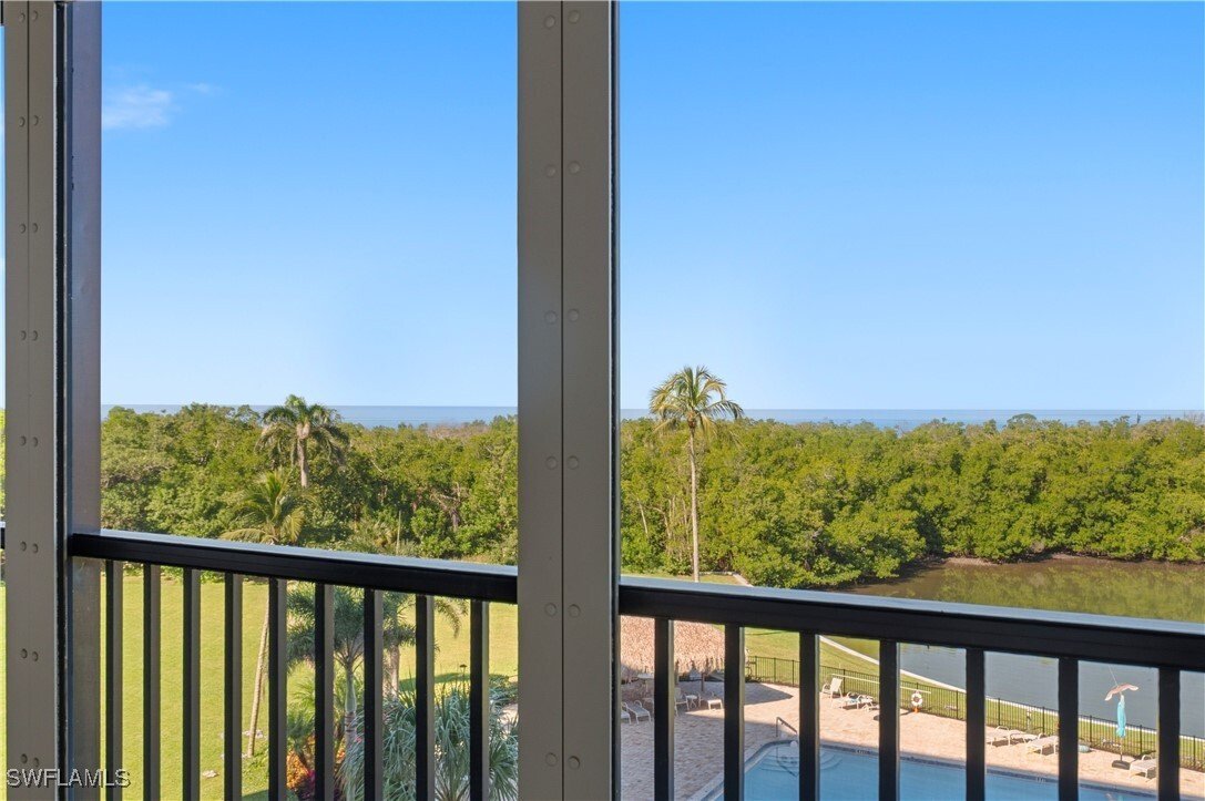 Condo in Naples, Florida, United States 4 - 17176293
