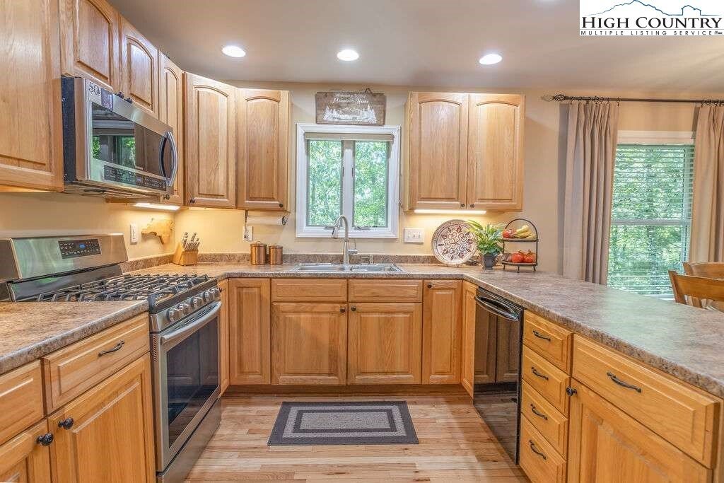 House in Newland, North Carolina, United States 2 - 17173901
