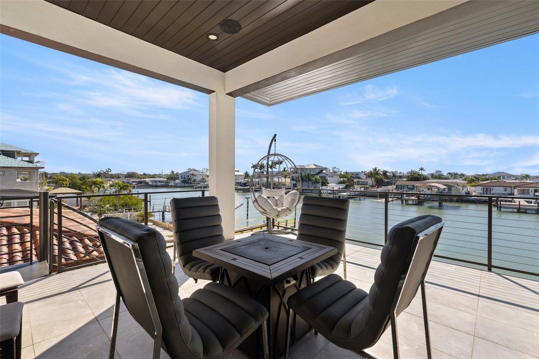 House in St. Petersburg, Florida, United States 3 - 17185782