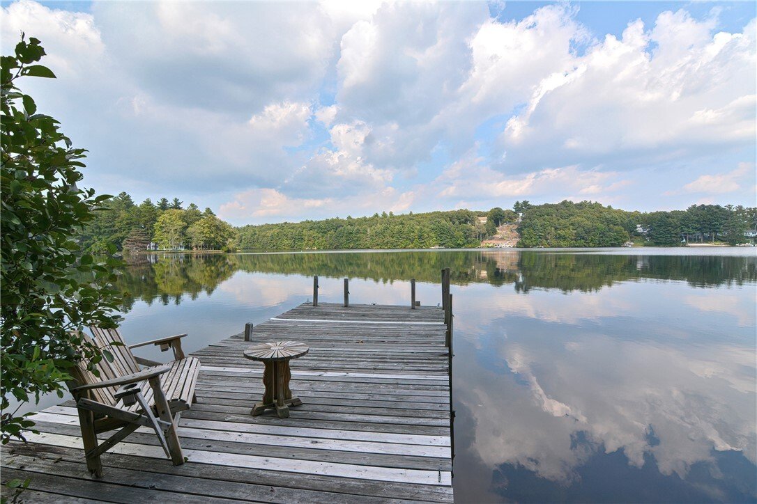 Burrillville, Rhode Island, United States 5 - 17165104