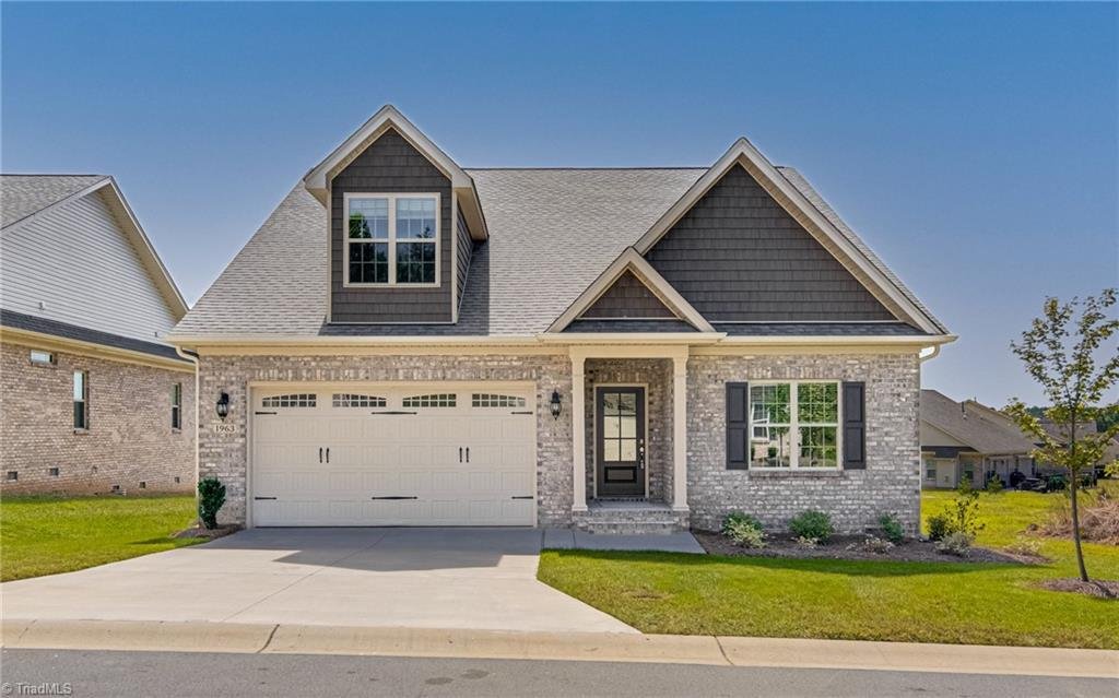 Townhouse in Whitsett, North Carolina, United States 1 - 17169700