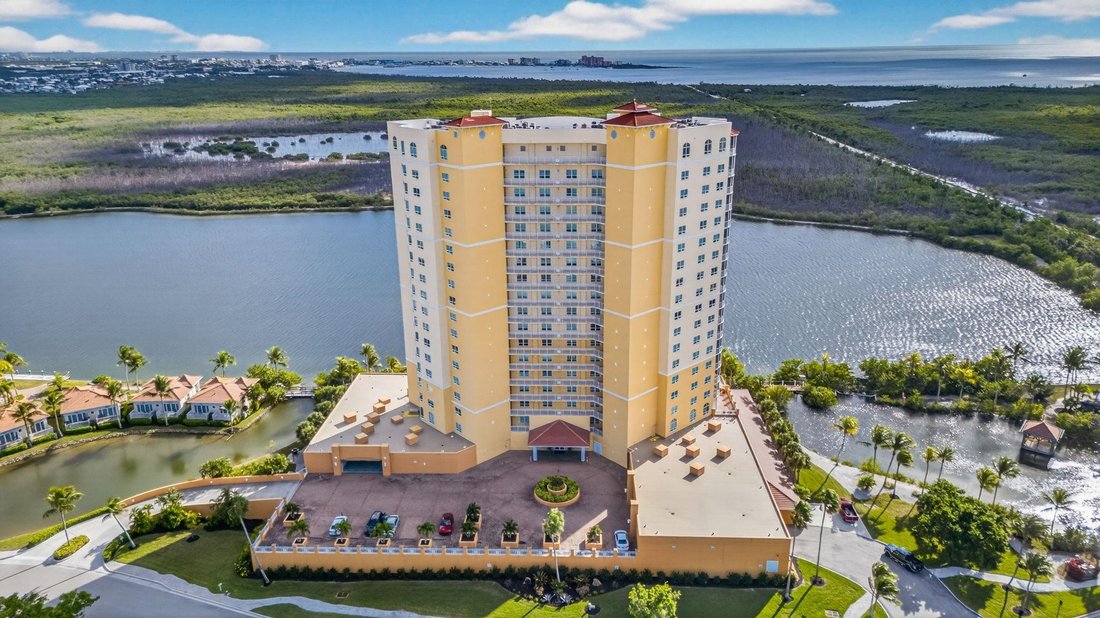 Condo in Fort Myers, Florida, United States 1 - 17160804