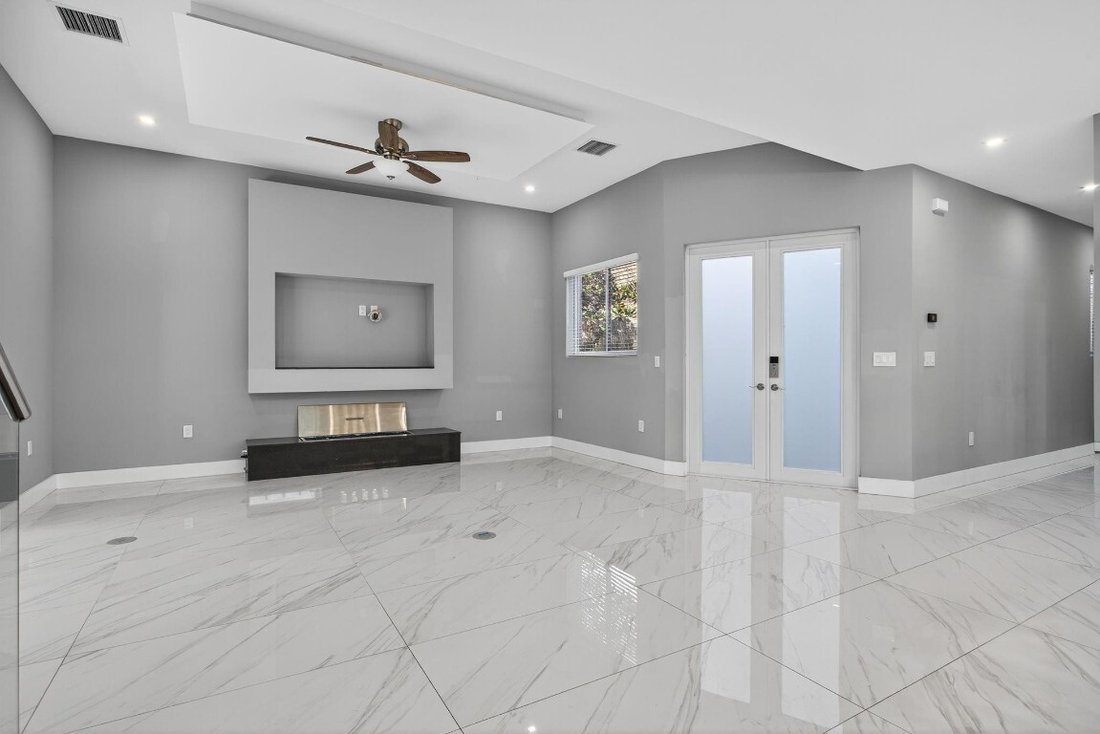 Condo in North Lauderdale, Florida, United States 5 - 17175881