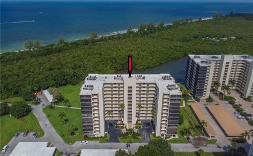 Condo in Naples, Florida, United States 1