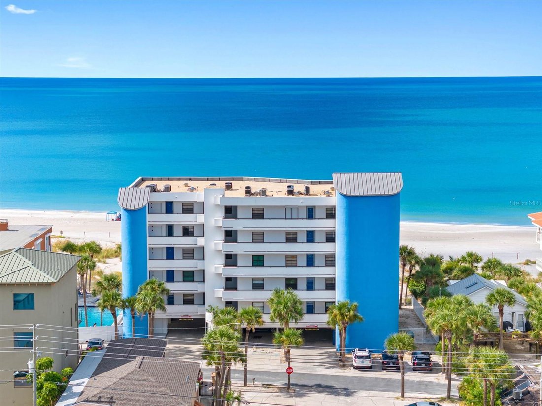 Condo in Madeira Beach, Florida, United States 1 - 17184842