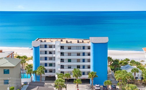 Condo in Madeira Beach, Florida, United States 1