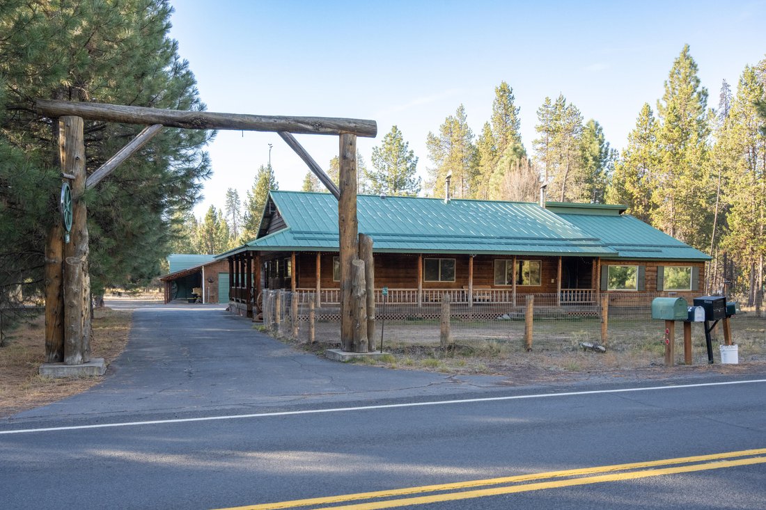 House in La Pine, Oregon, United States 2 - 17164511