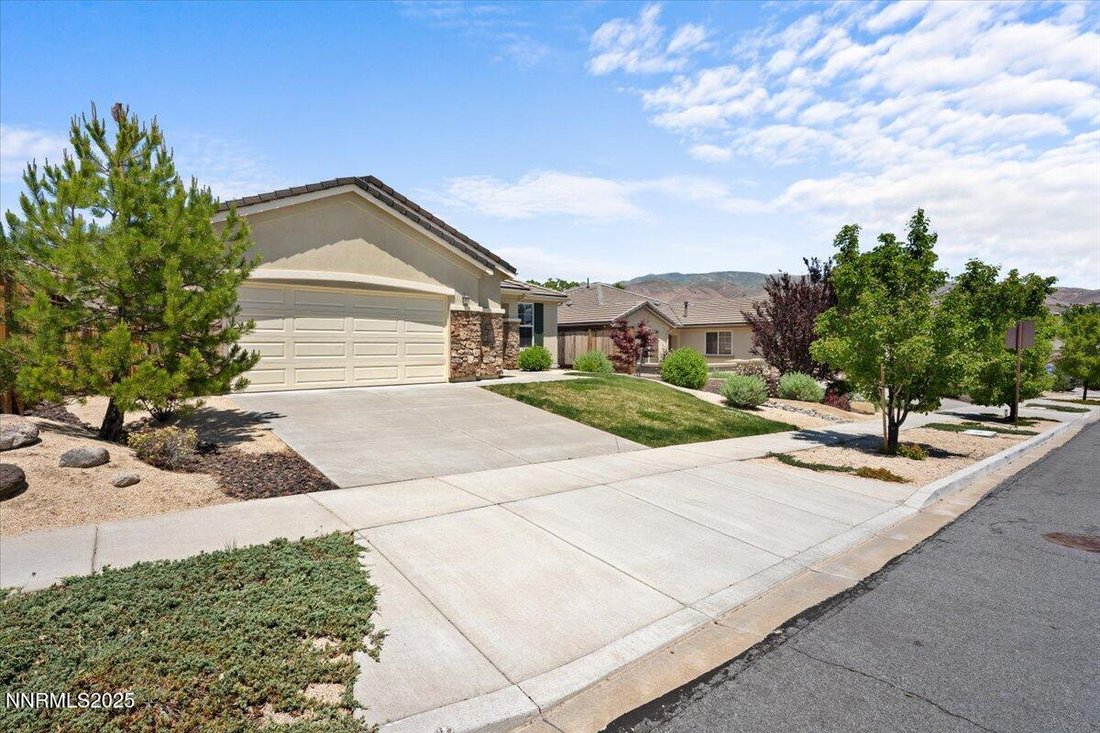 House in Reno, Nevada, United States 2 - 17162090