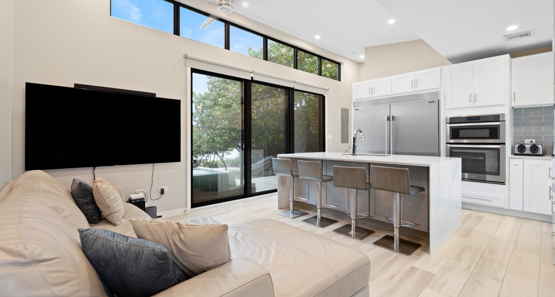 House in West Bay, West Bay, Cayman Islands 2 - 17094560