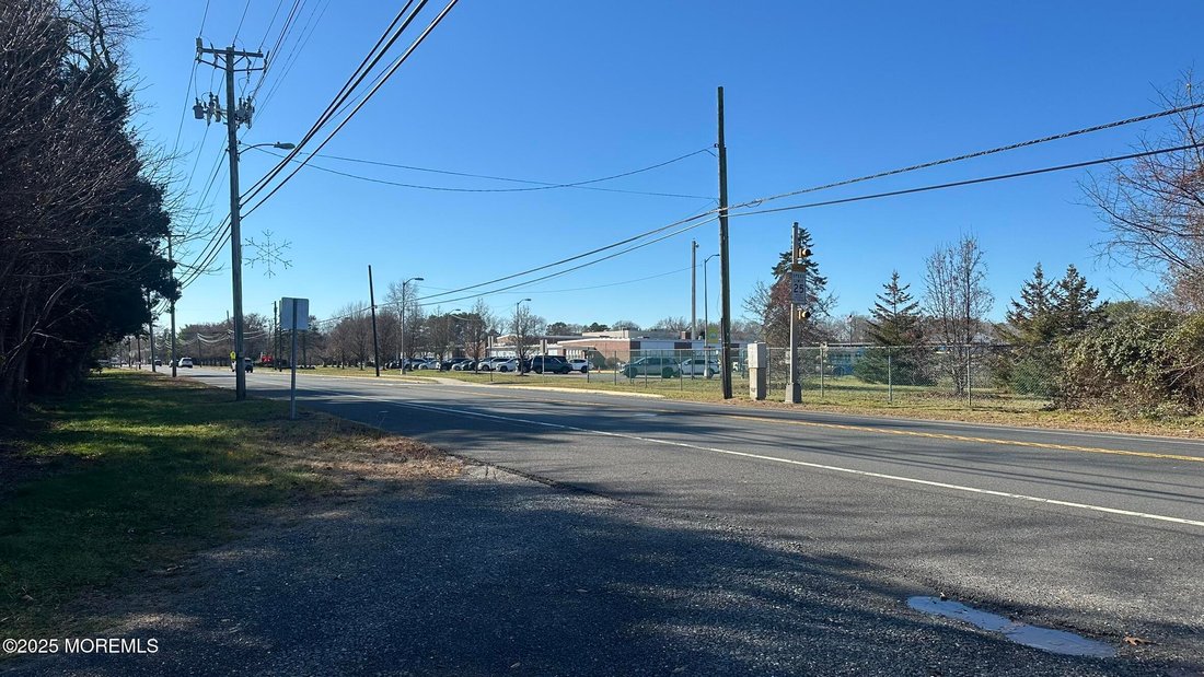 House in Stafford Township, New Jersey, United States 3 - 17165029