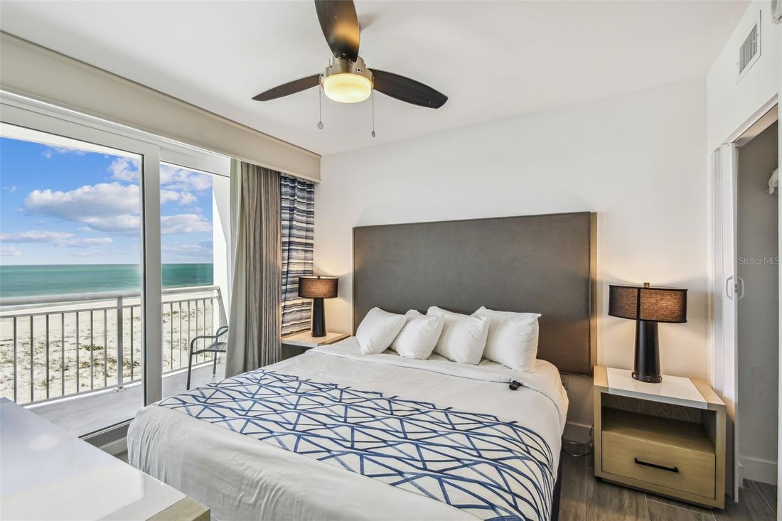 Condo in St. Pete Beach, Florida, United States 5 - 17180162