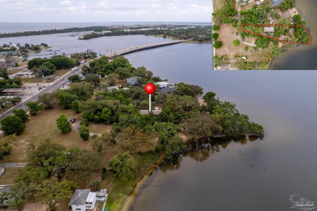 Pensacola, Florida, United States 3 - 17161656