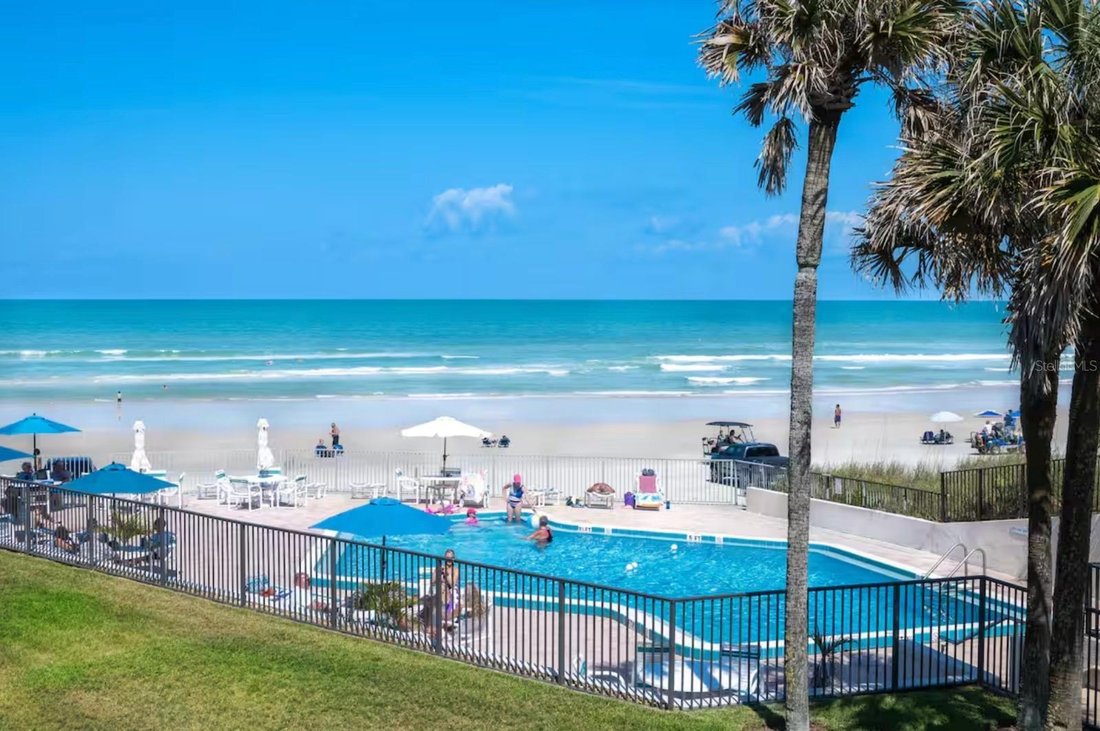 Condo in New Smyrna Beach, Florida, United States 5 - 17185188
