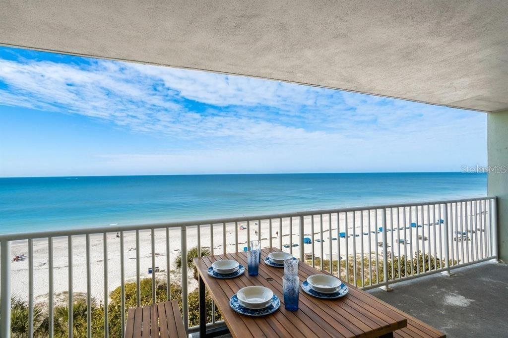 Condo in Indian Shores, Florida, United States 1 - 17184615