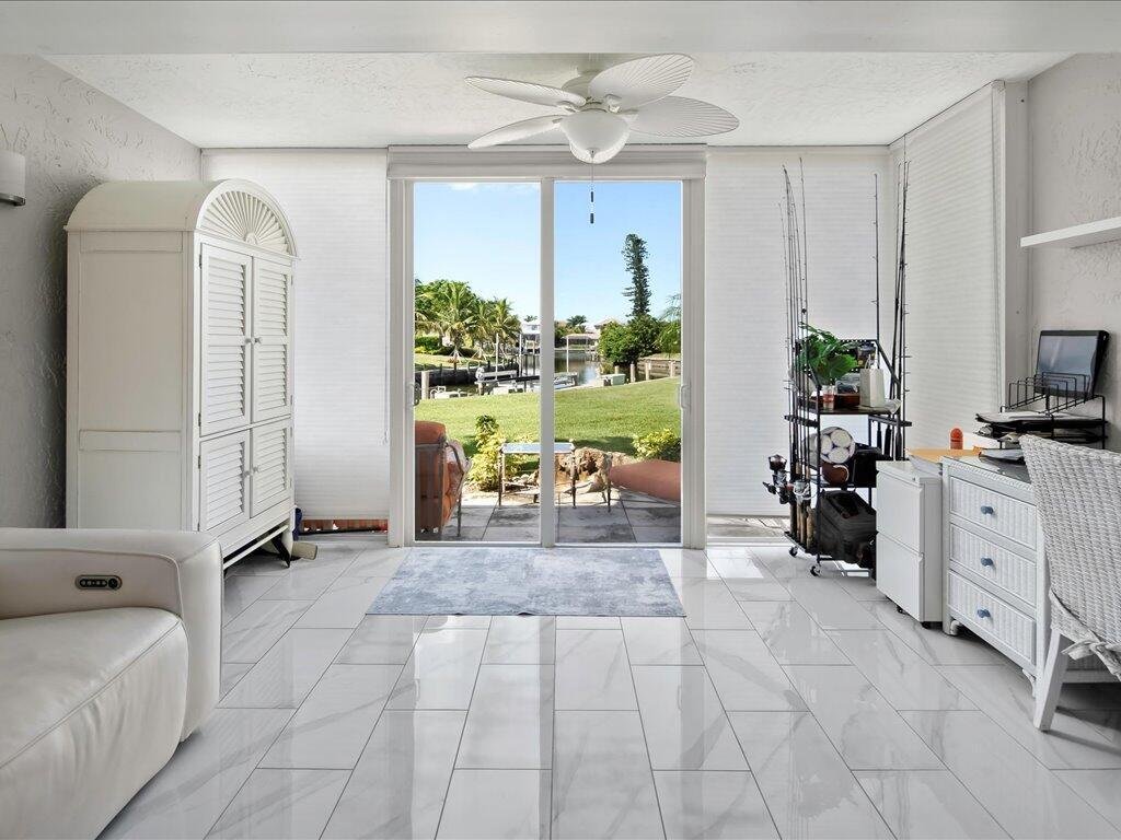 Condo in Marco Island, Florida, United States 4 - 17173867