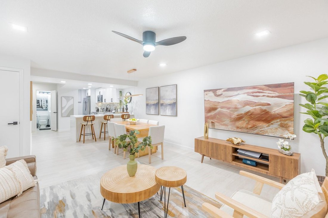 Condo in New Smyrna Beach, Florida, United States 2 - 17185188