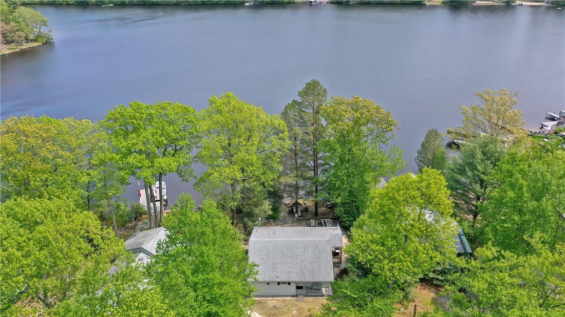 Burrillville, Rhode Island, United States 3 - 17165104