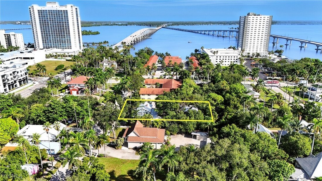 House in Fort Myers, Florida, United States 4 - 17173044