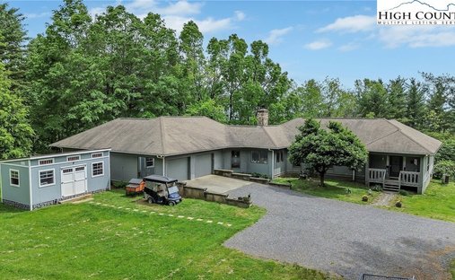 House in Jefferson, North Carolina, United States 1