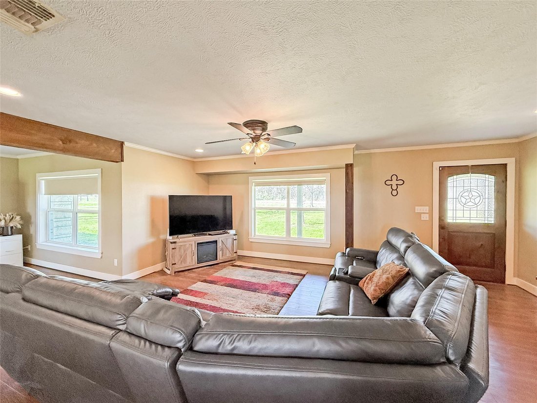 House in Lexington, Texas, United States 2 - 17188281