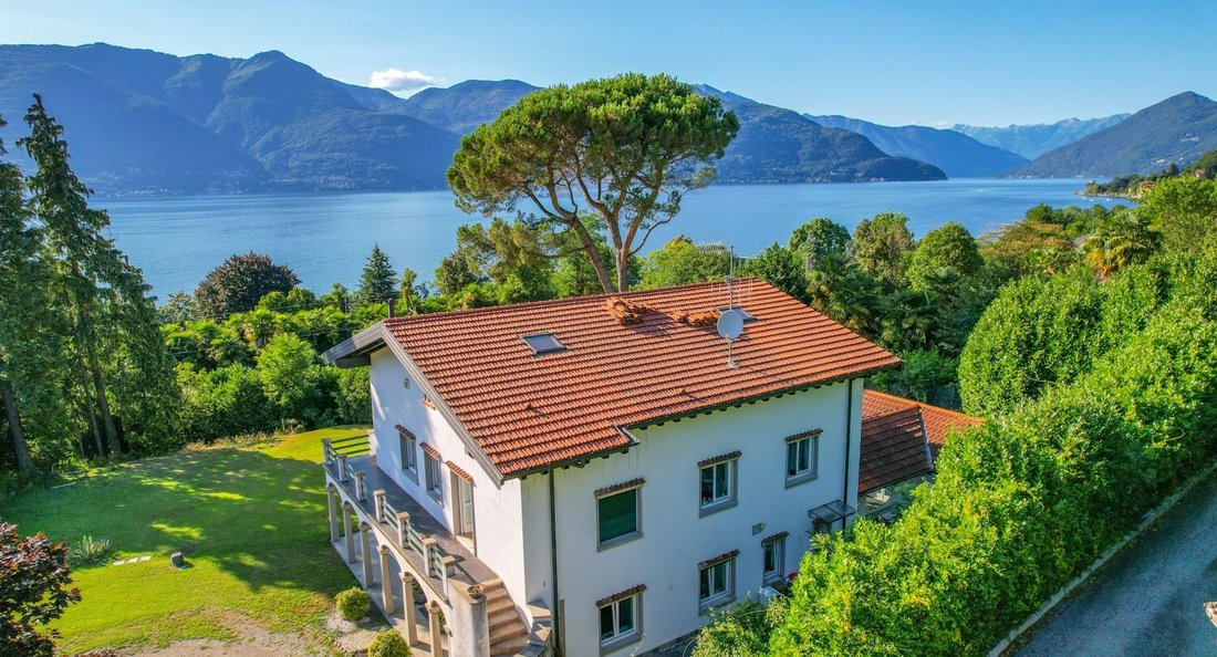 House in Bedero, Lombardy, Italy 1 - 17160813