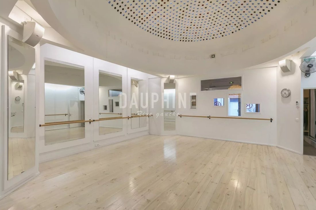 Apartment in Notre Dame des Champs, Paris 6e Arrondissement, Paris 5 - 17010243