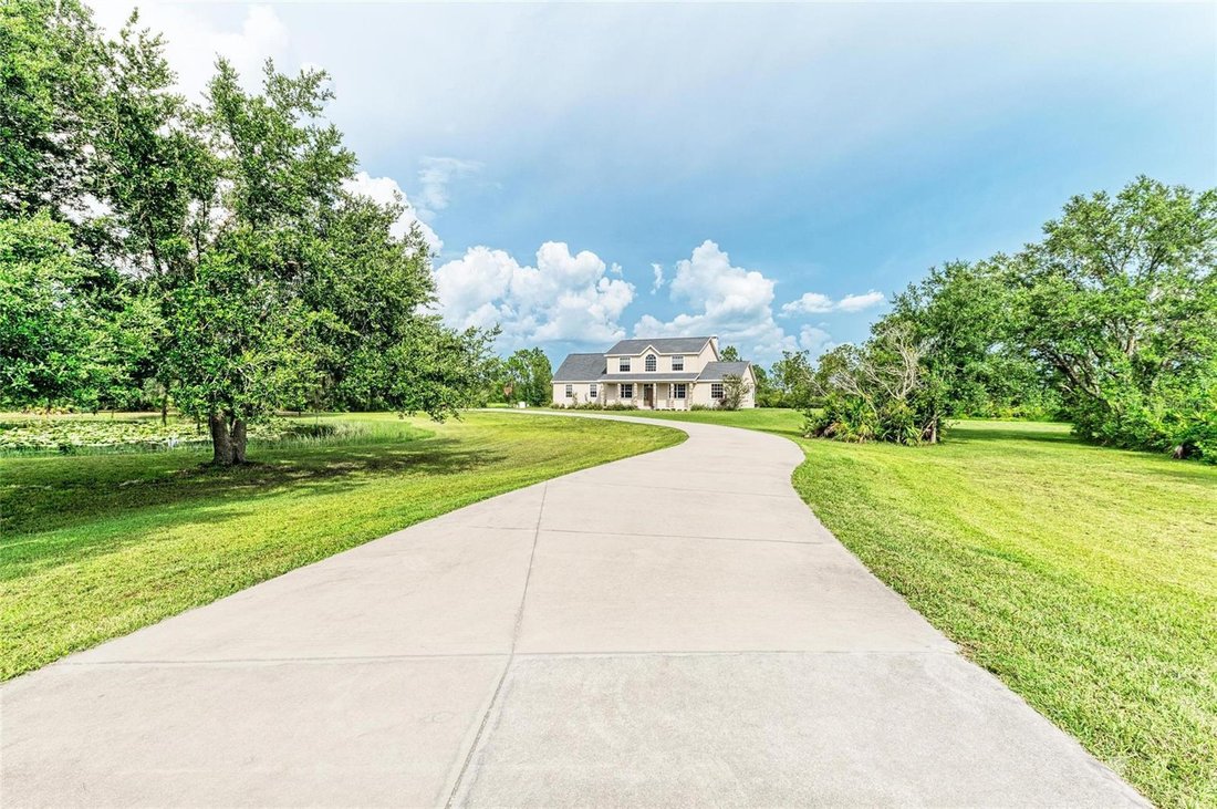 House in Myakka City, Florida, United States 5 - 17182498
