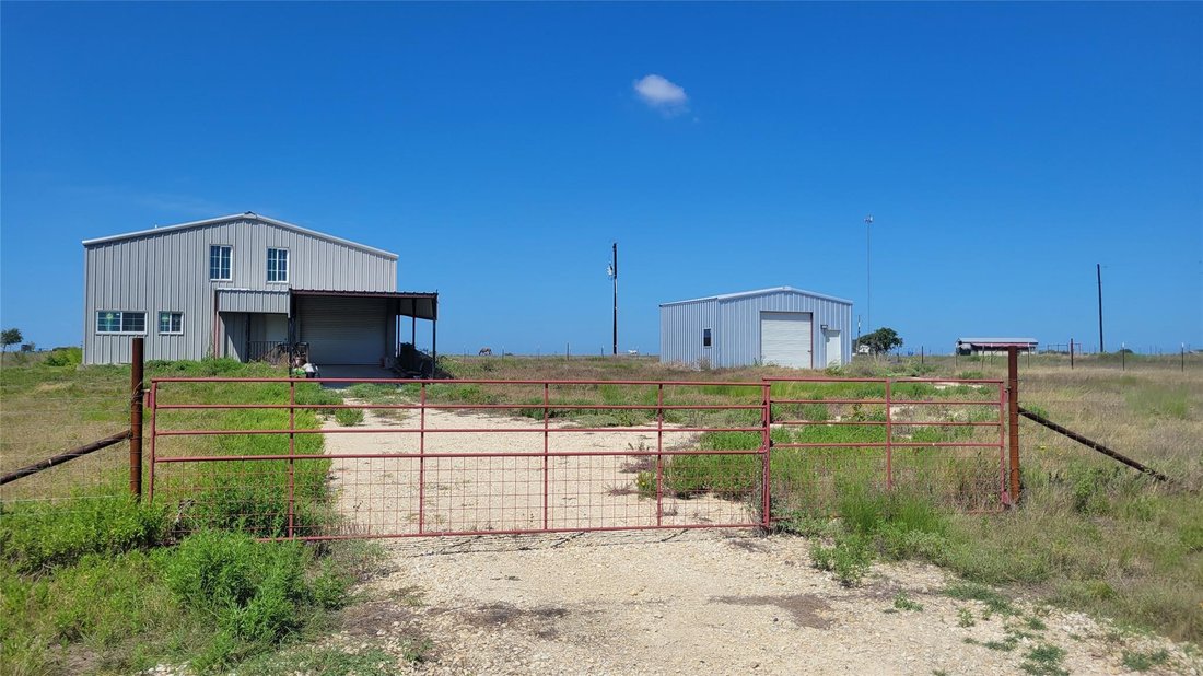 House in Florence, Texas, United States 1 - 17188324