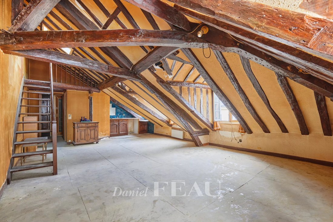 Apartment in Saint Thomas d'Aquin, Paris 7e Arrondissement, Paris 2 - 17155474