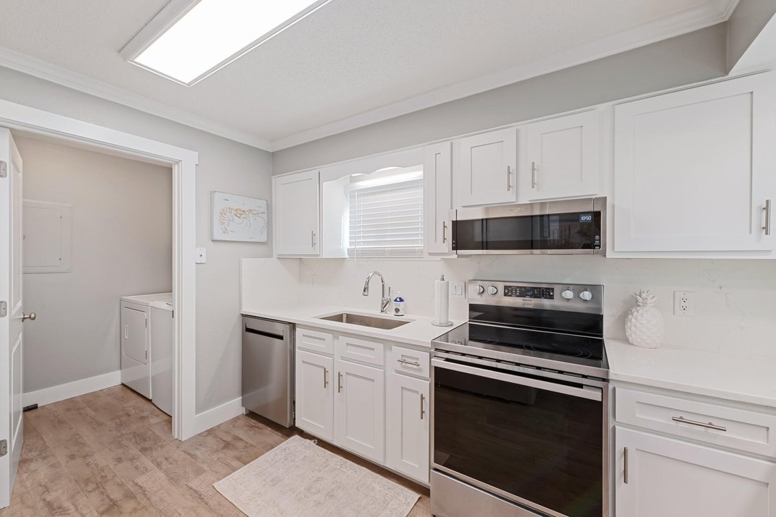 Condo in Wright, Florida, United States 5 - 17166462