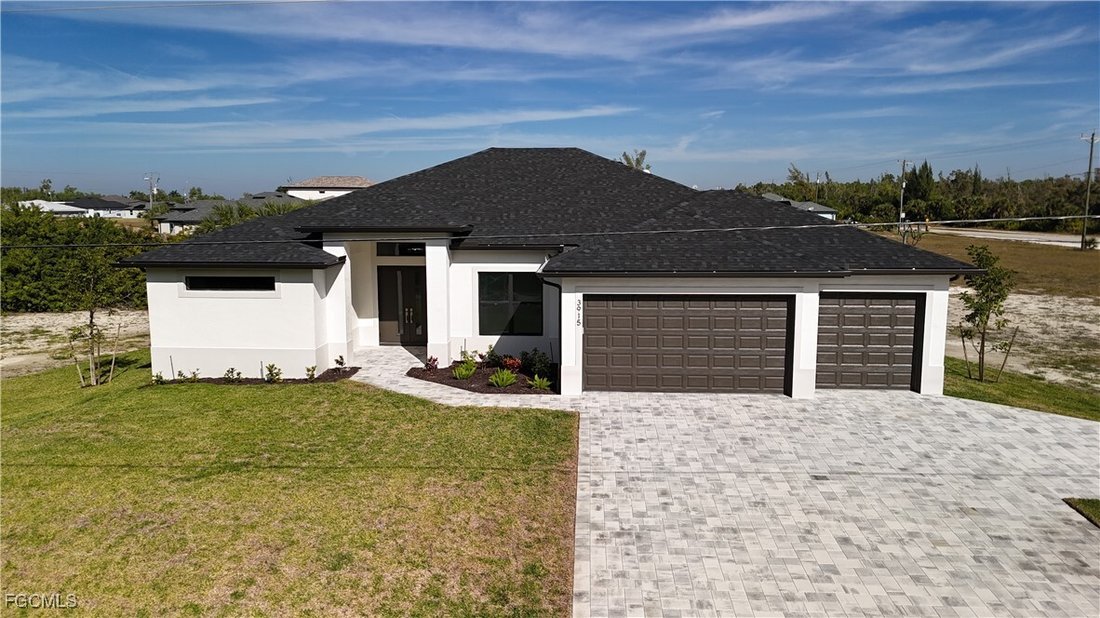 House in Cape Coral, Florida, United States 1 - 17173075