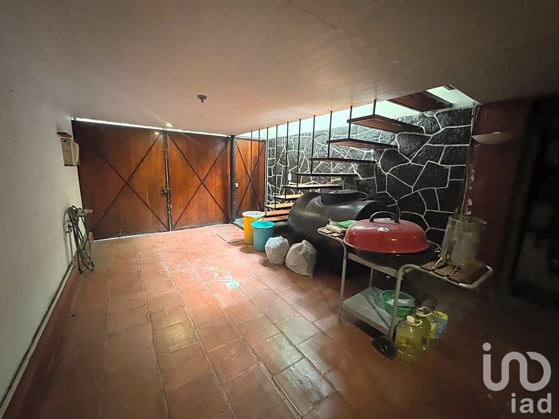 House in Mexico City, Mexico 2 - 15875739