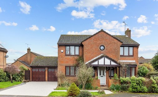 House in Lower Beeding, England 1